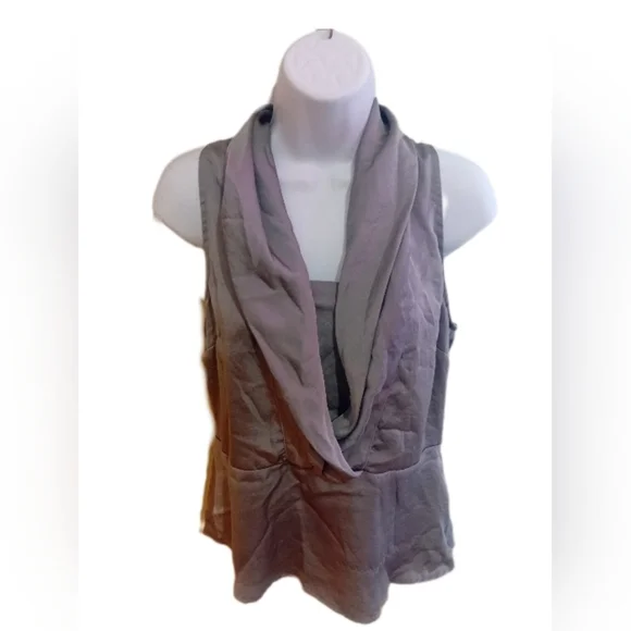 Women's Gray Top - Picture 1 of 6